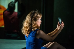 Woman (Claudia Boyle) needs to be seen. ©Teddy Wolff.